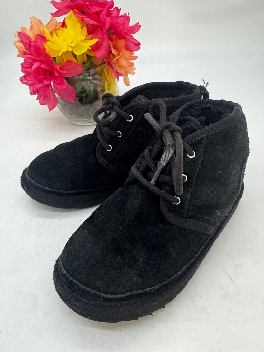 UGG Kids Black Lace-Up Cozy Winter Boots Size 1